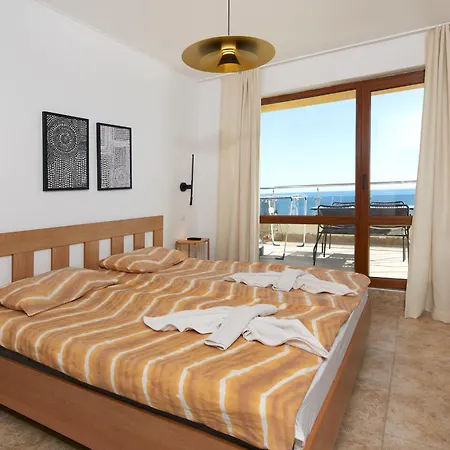 Infinity Terrace Sea View Apartment Nessebar 1Br * Nesebar