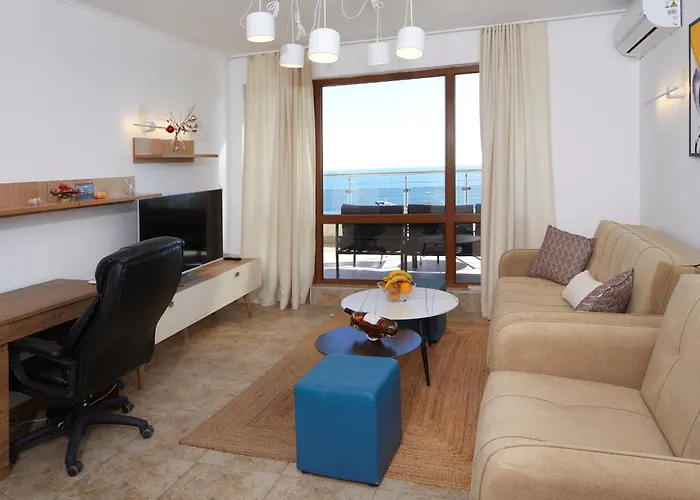 Infinity Terrace 1br *